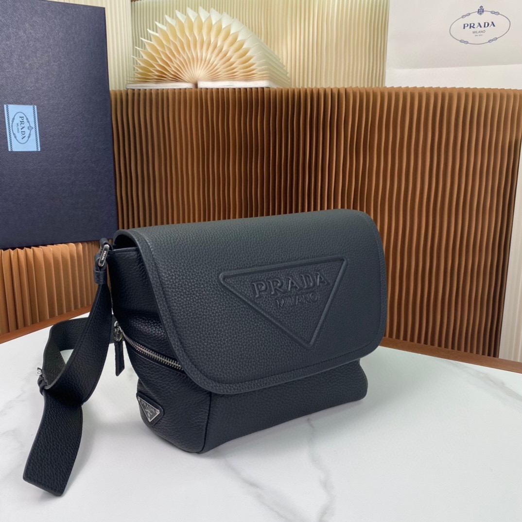 P*rada Bag Top Quality