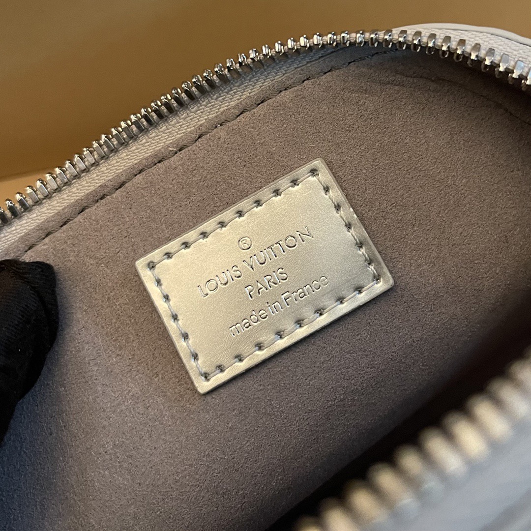 L*ouis V*uitton Top Bag