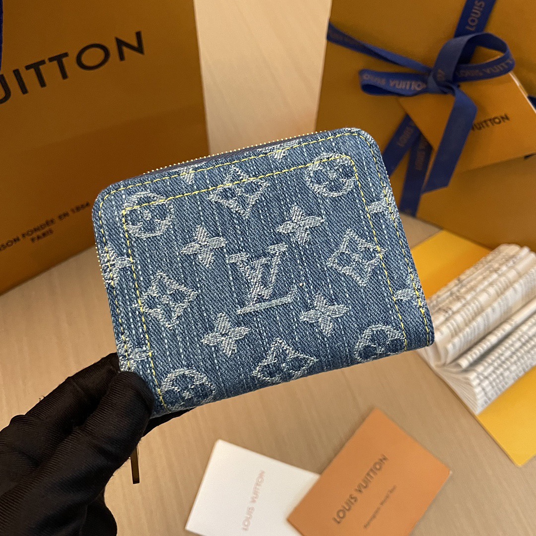 L*ouis V*uitton Top Bag