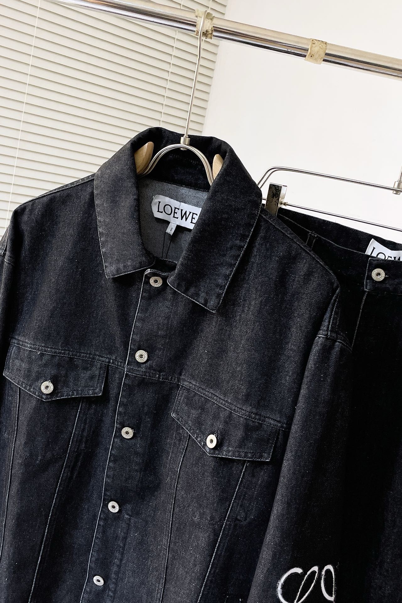 Men suits Top Quality