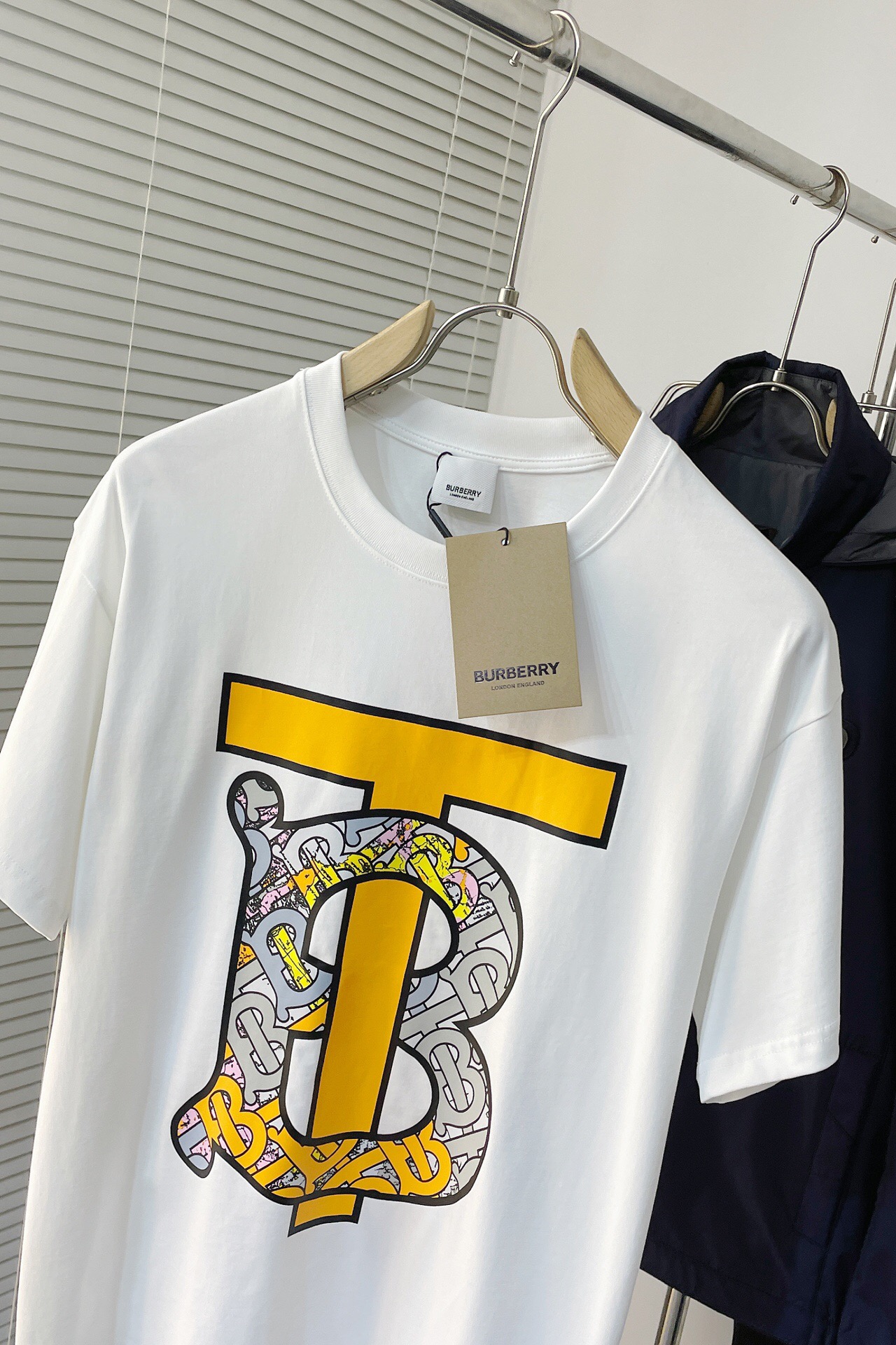 Men T-shirt Top Quality