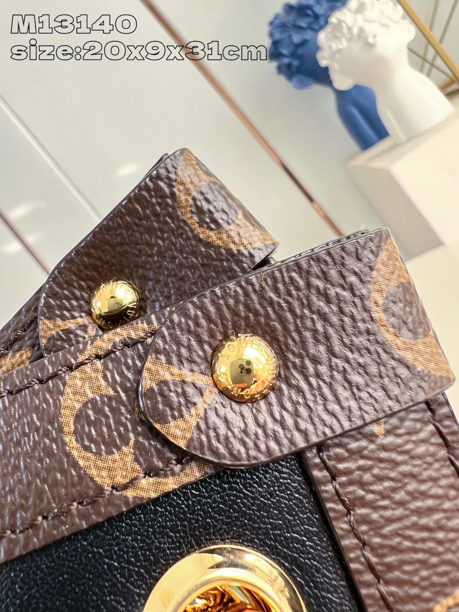 L*ouis V*uitton Top Bag