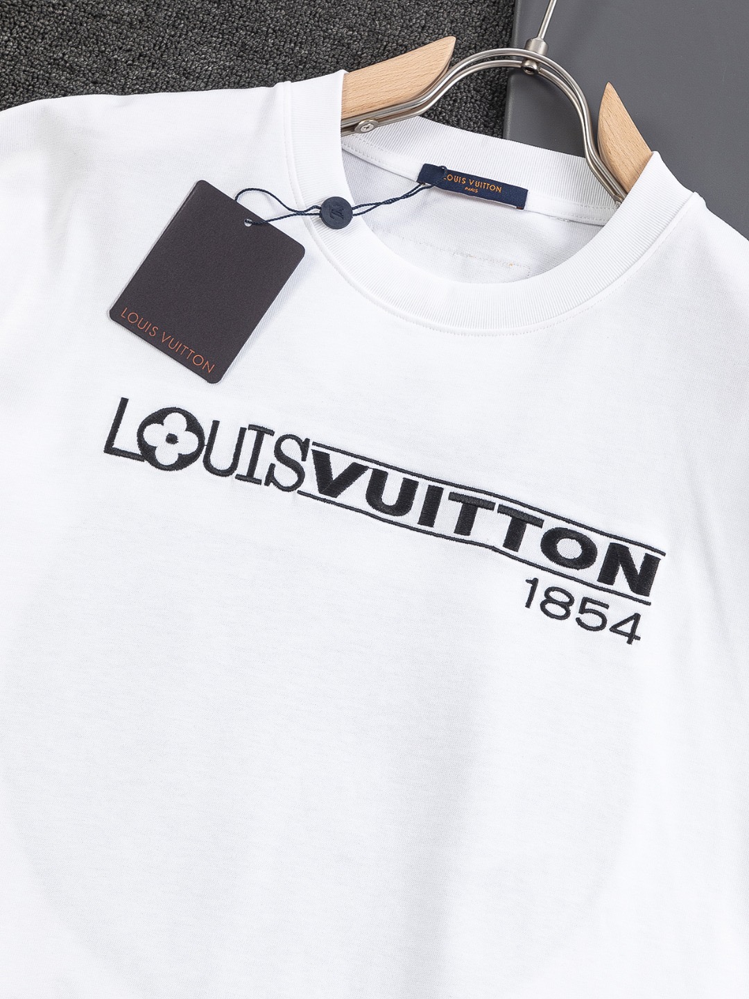 Men T-shirt Top Quality