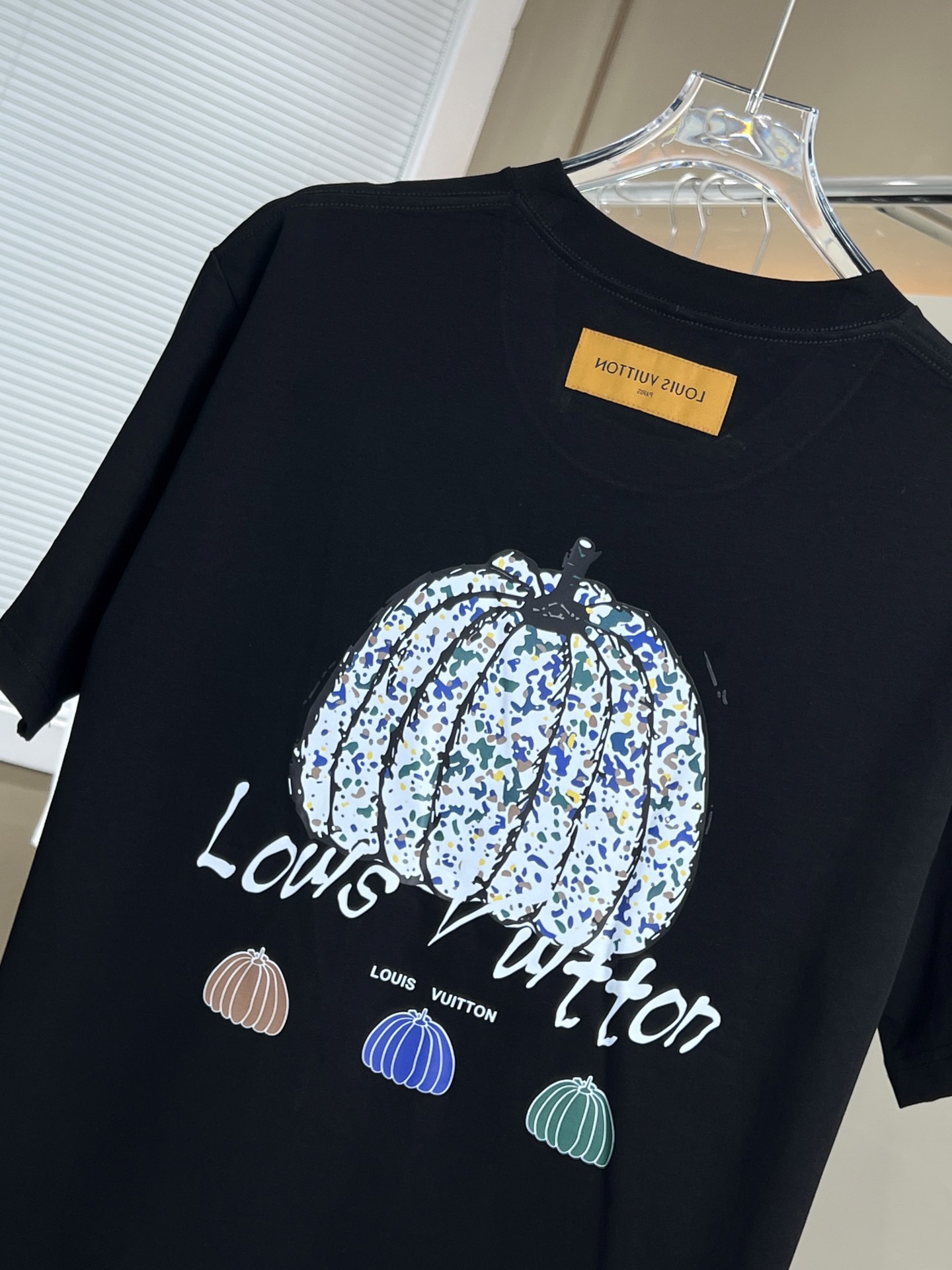 Men Women T-shirt Top Quality