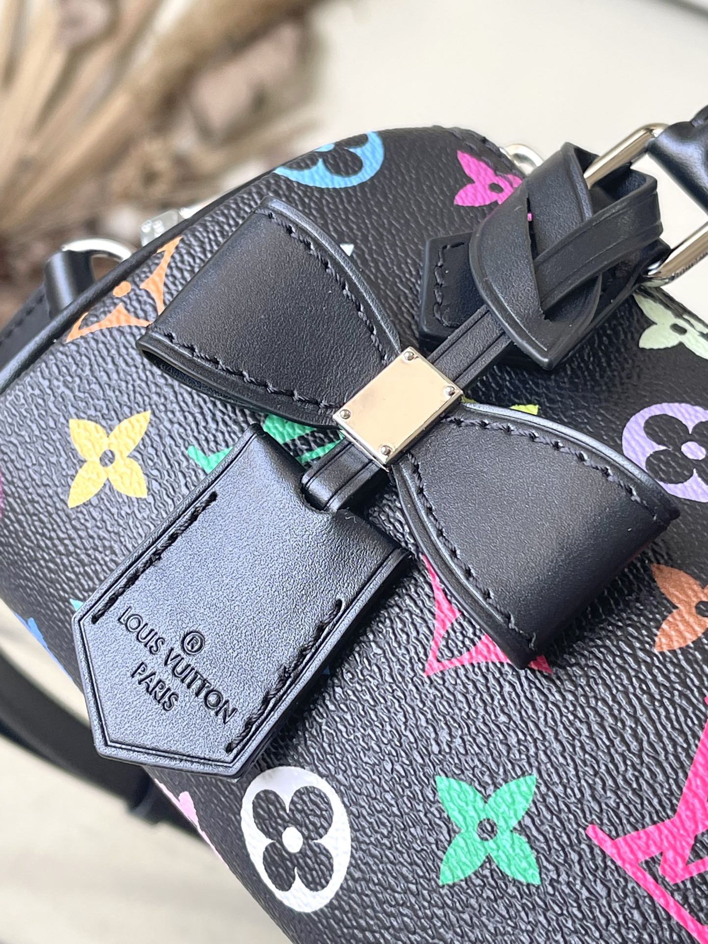 L*ouis V*uitton Top Bag