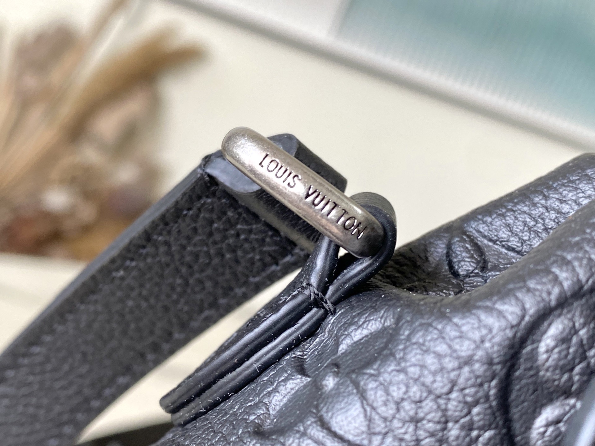 L*ouis V*uitton Top Bag