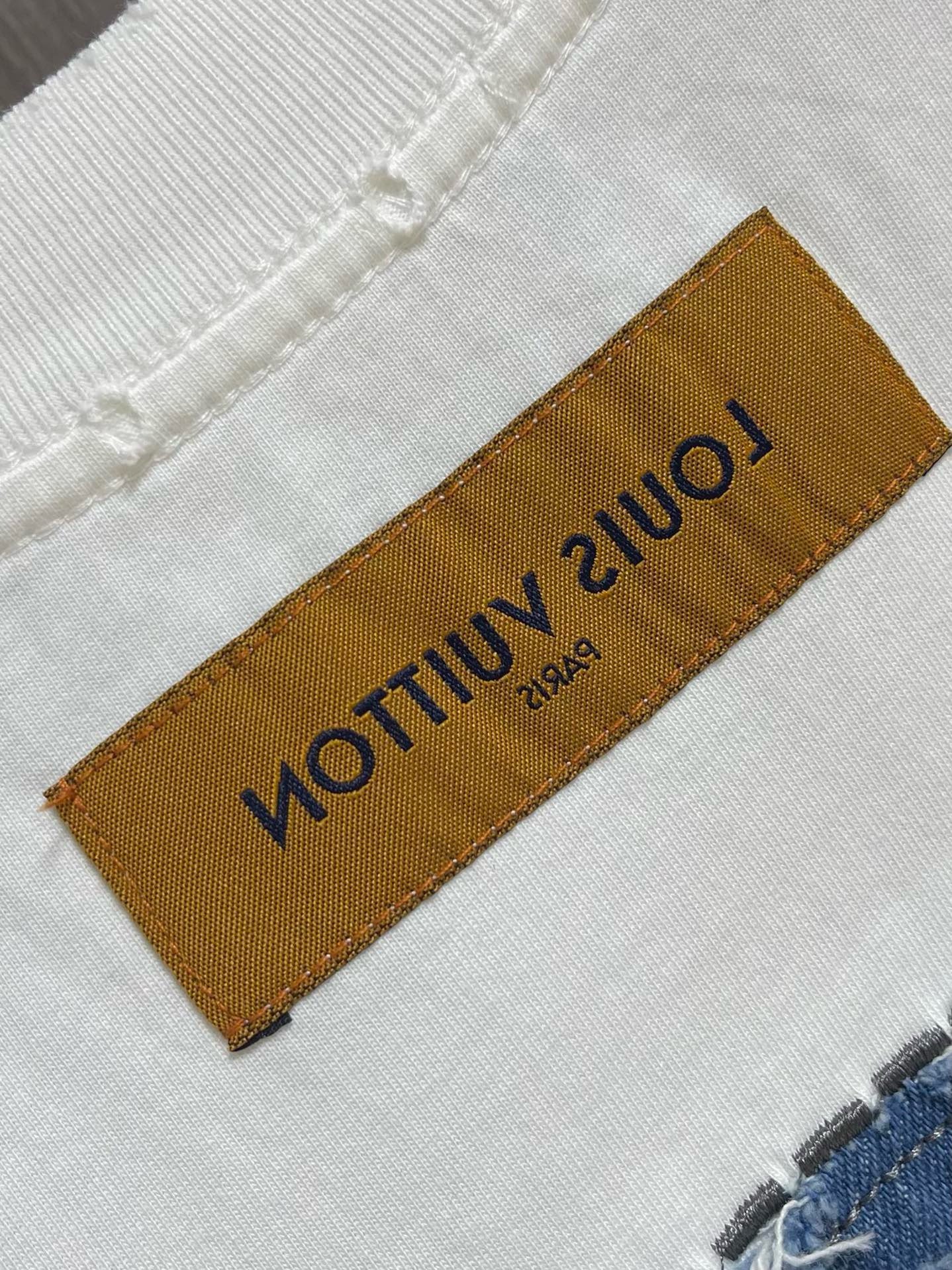 Men Women T-shirt Top Quality