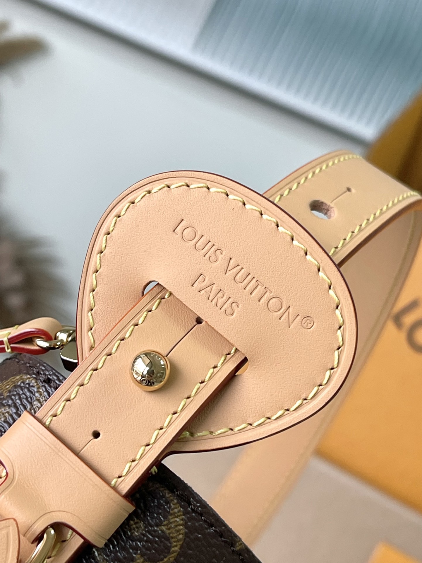 L*ouis V*uitton Top Bag