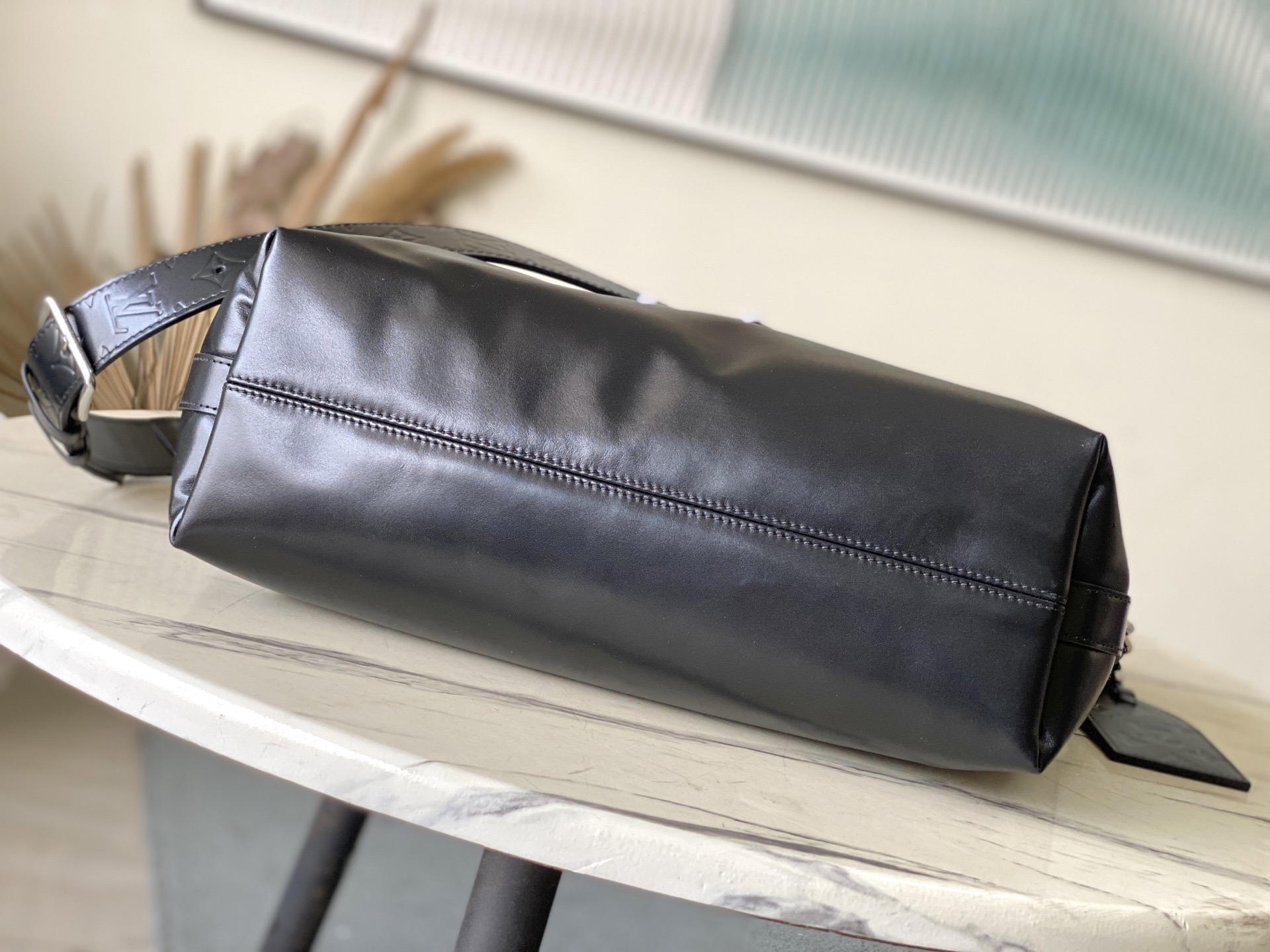 L*ouis V*uitton Top Bag