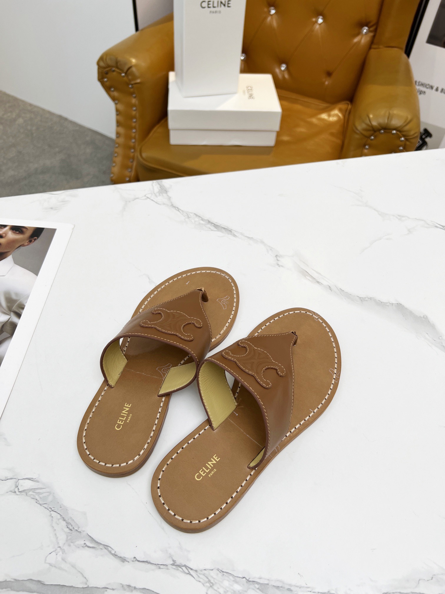 Women Top Quality C*eline shoes