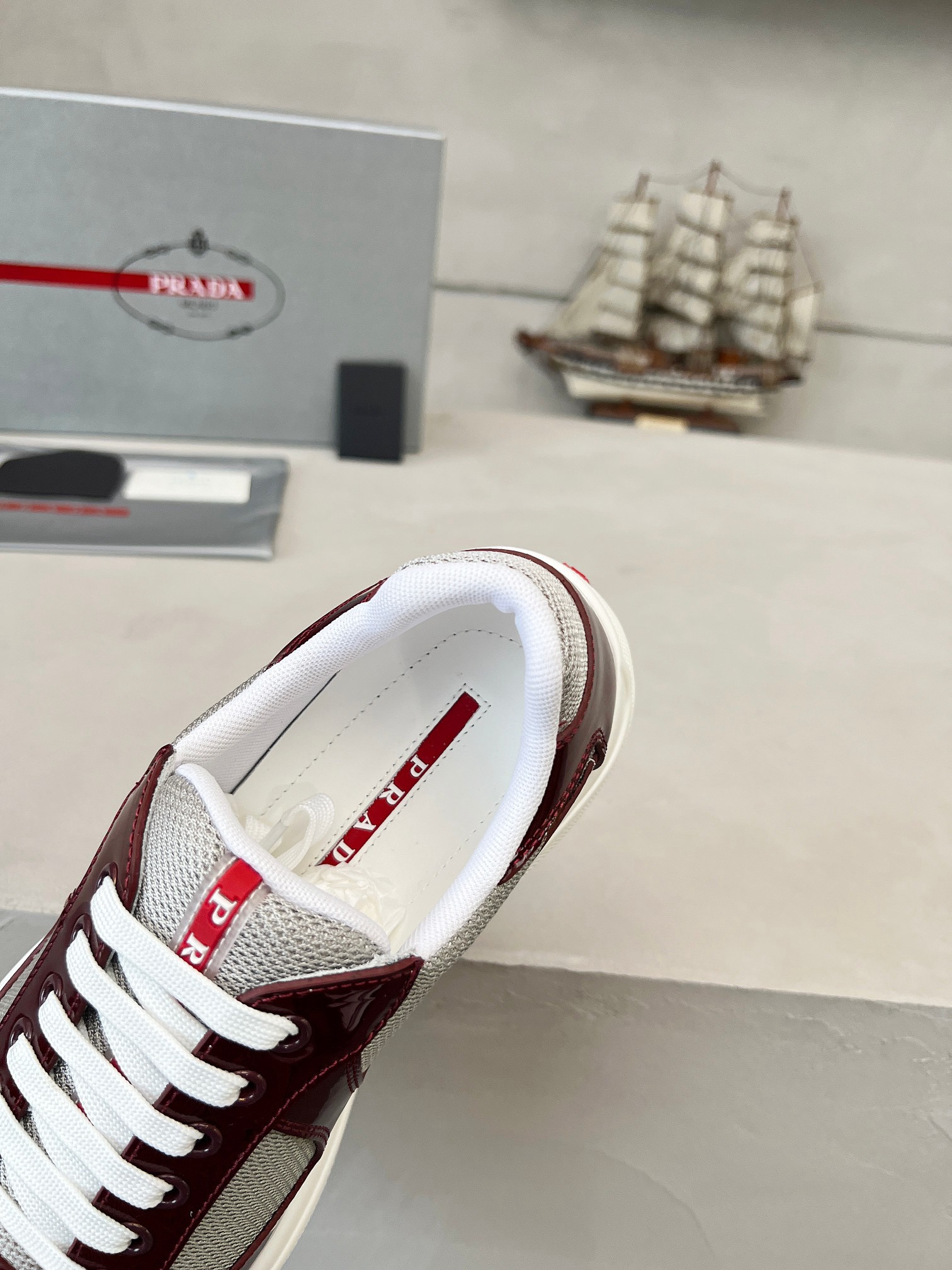 Women Men Top Quality P*rada shoes