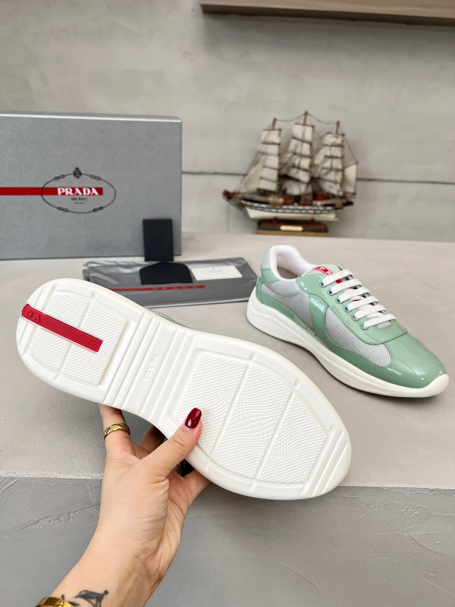 Women Men Top Quality P*rada shoes