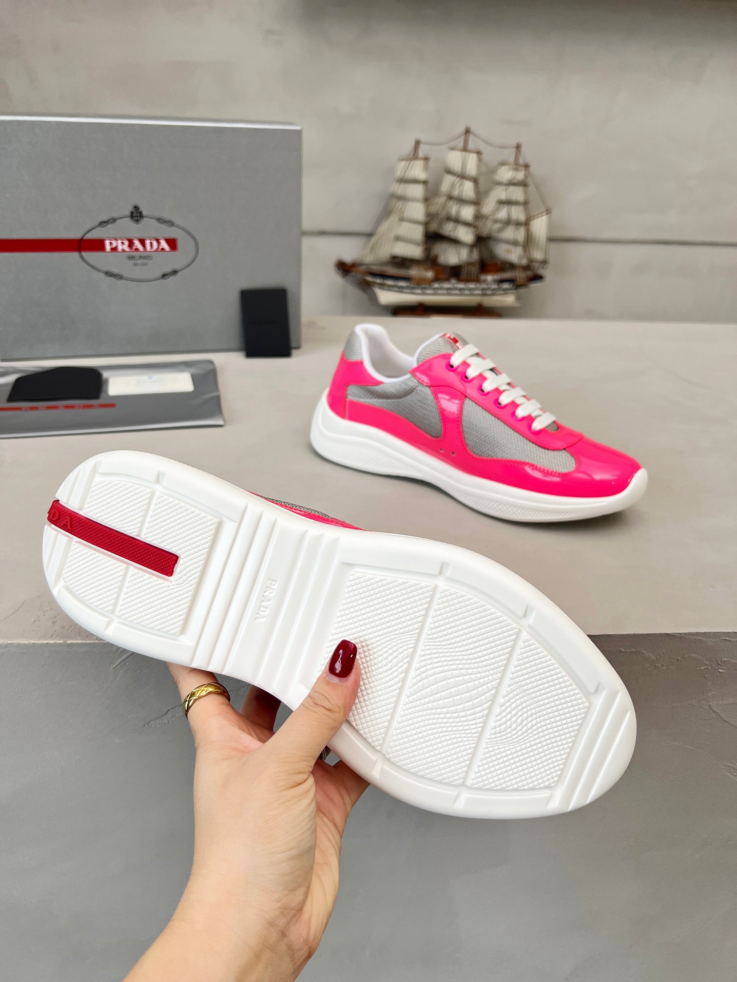 Women Men Top Quality P*rada shoes