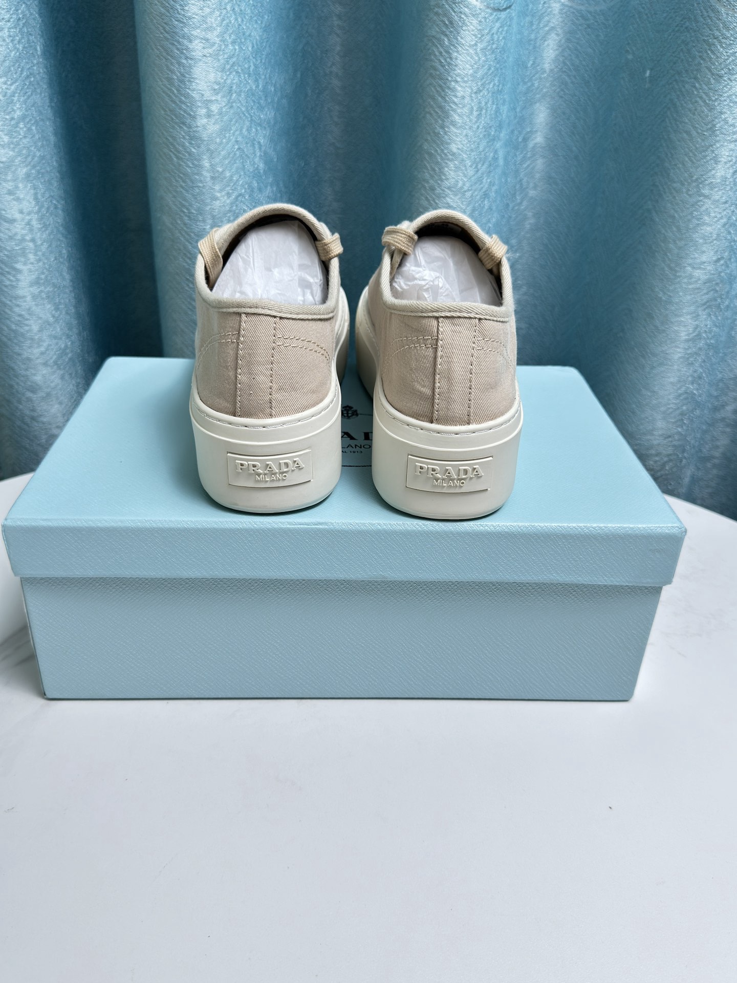 Women Men Top Quality P*rada shoes