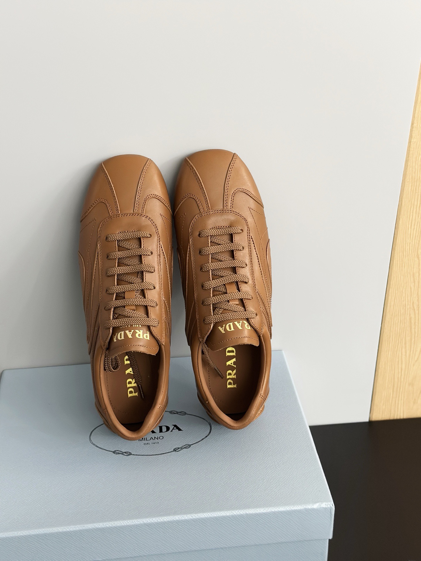 Women Men Top Quality P*rada shoes