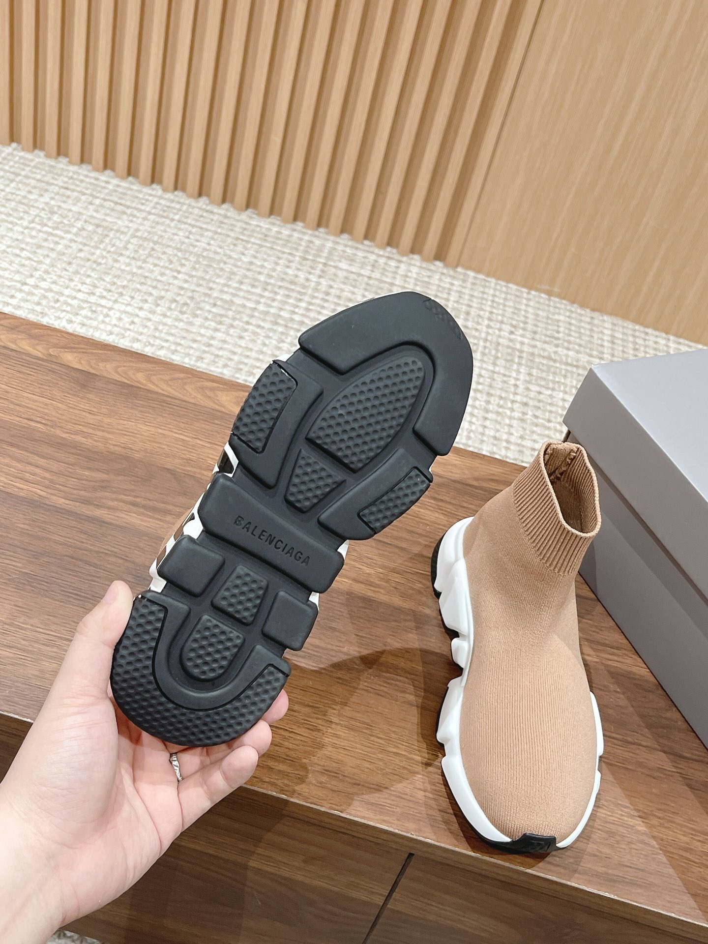 Men Women size 35-45 A*lexander M*cqueen Sneaker Top Quality 1:1