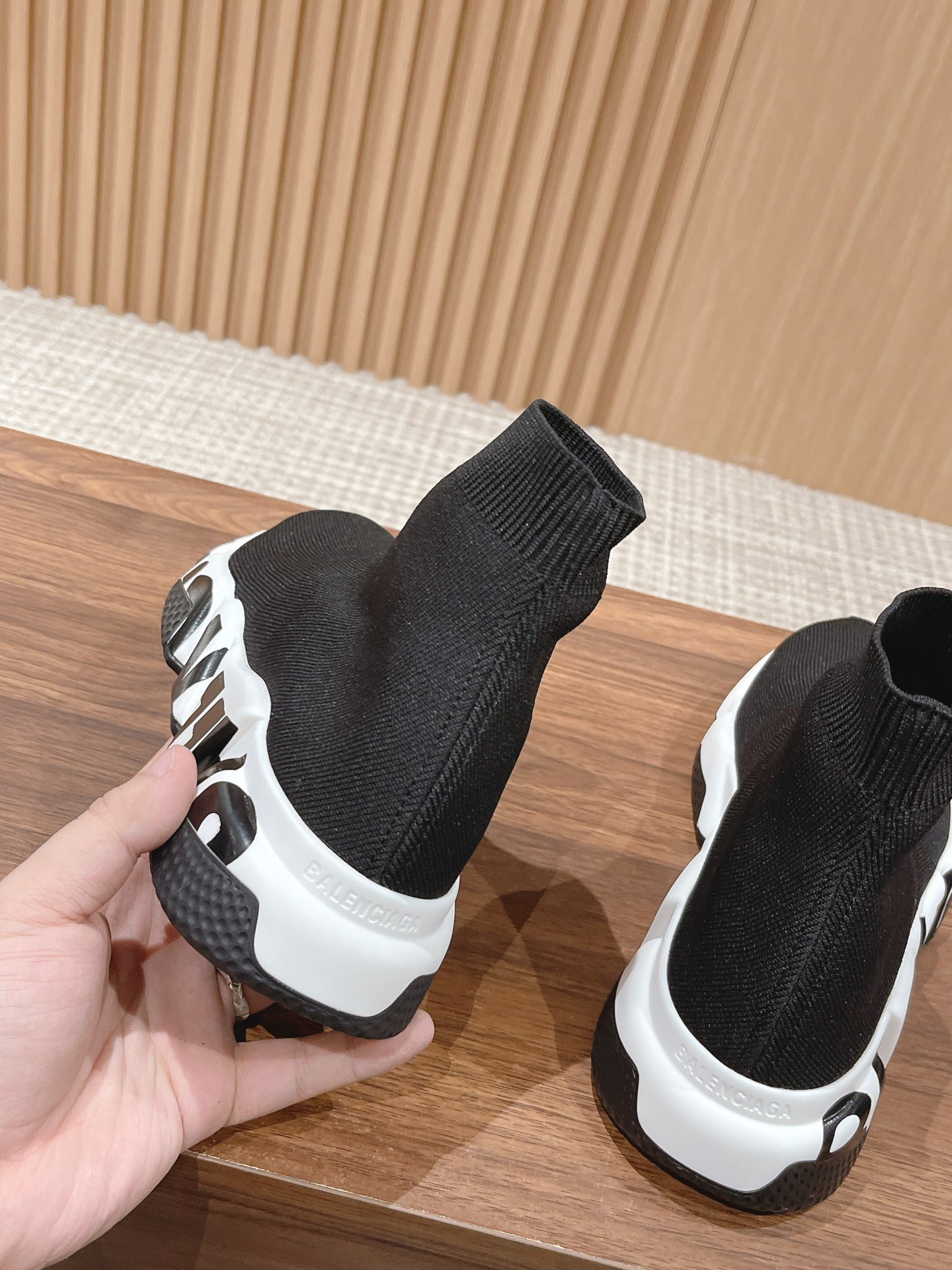 Men Women size 35-45 A*lexander M*cqueen Sneaker Top Quality 1:1