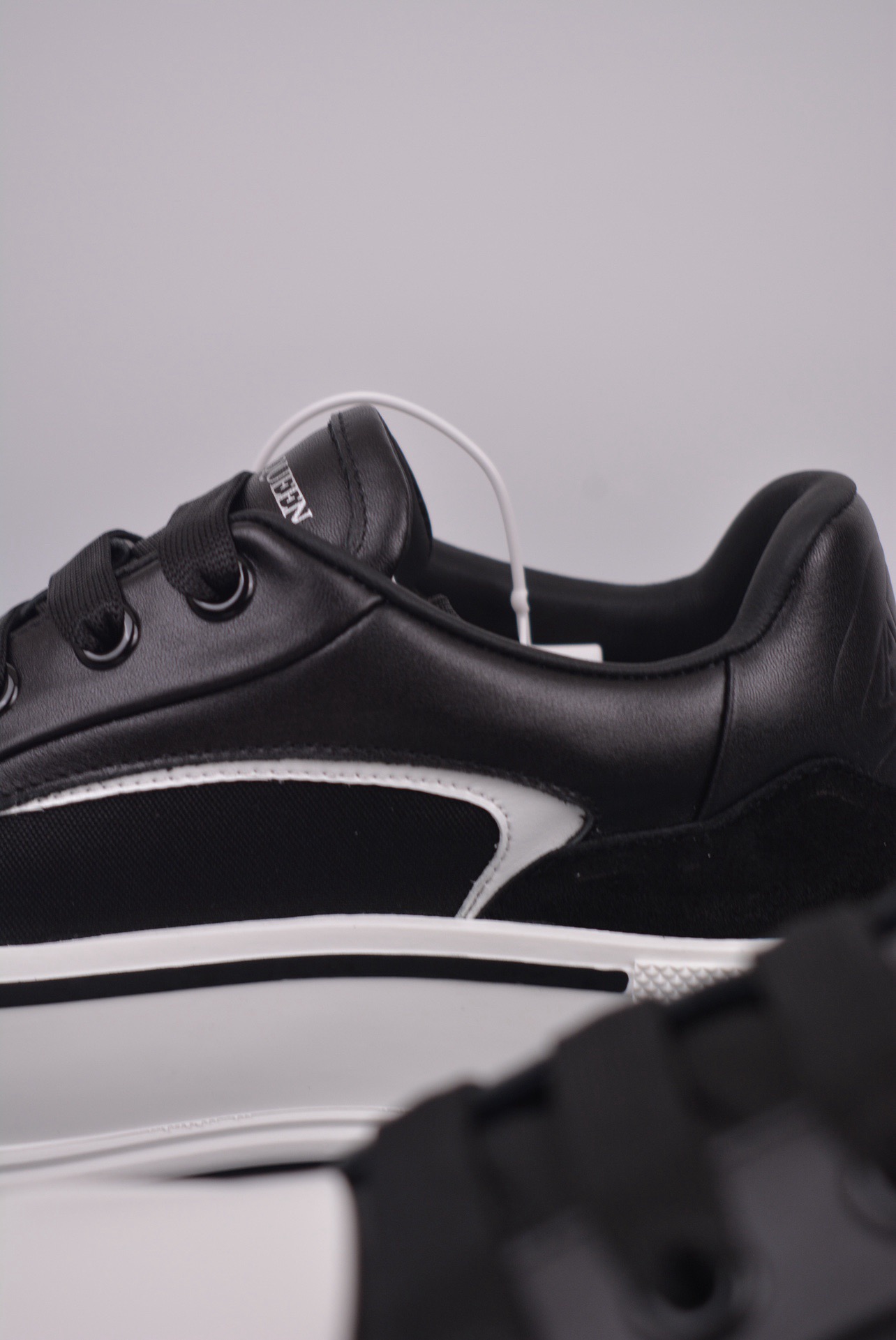 Men Women size 35-45 A*lexander M*cqueen Sneaker Top Quality 1:1