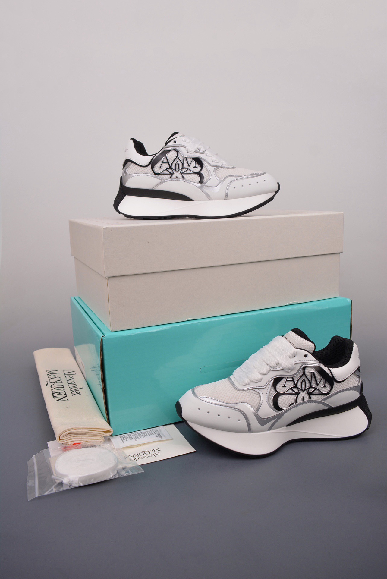 Men Women size 35-45 A*lexander M*cqueen Sneaker Top Quality 1:1