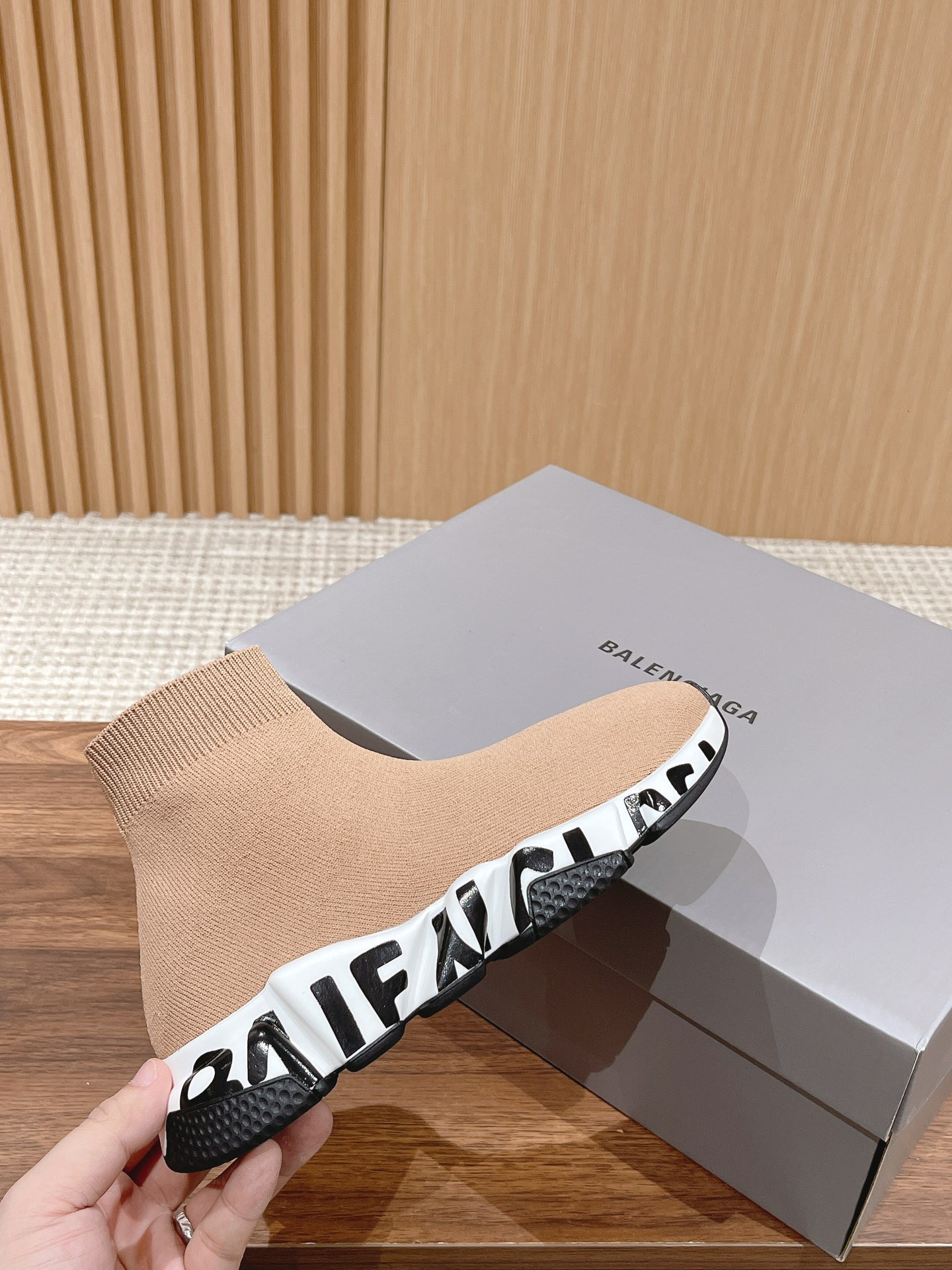 Men Women size 35-45 A*lexander M*cqueen Sneaker Top Quality 1:1