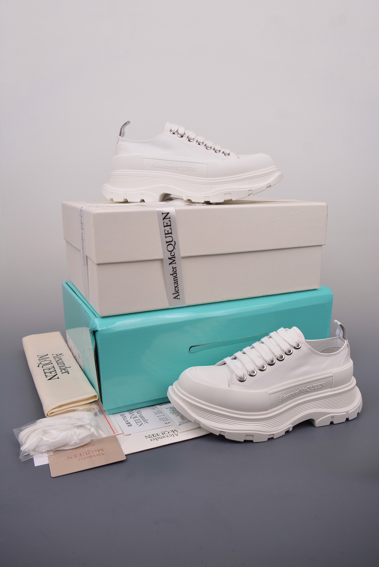 Men Women size 35-45 A*lexander M*cqueen Sneaker Top Quality 1:1