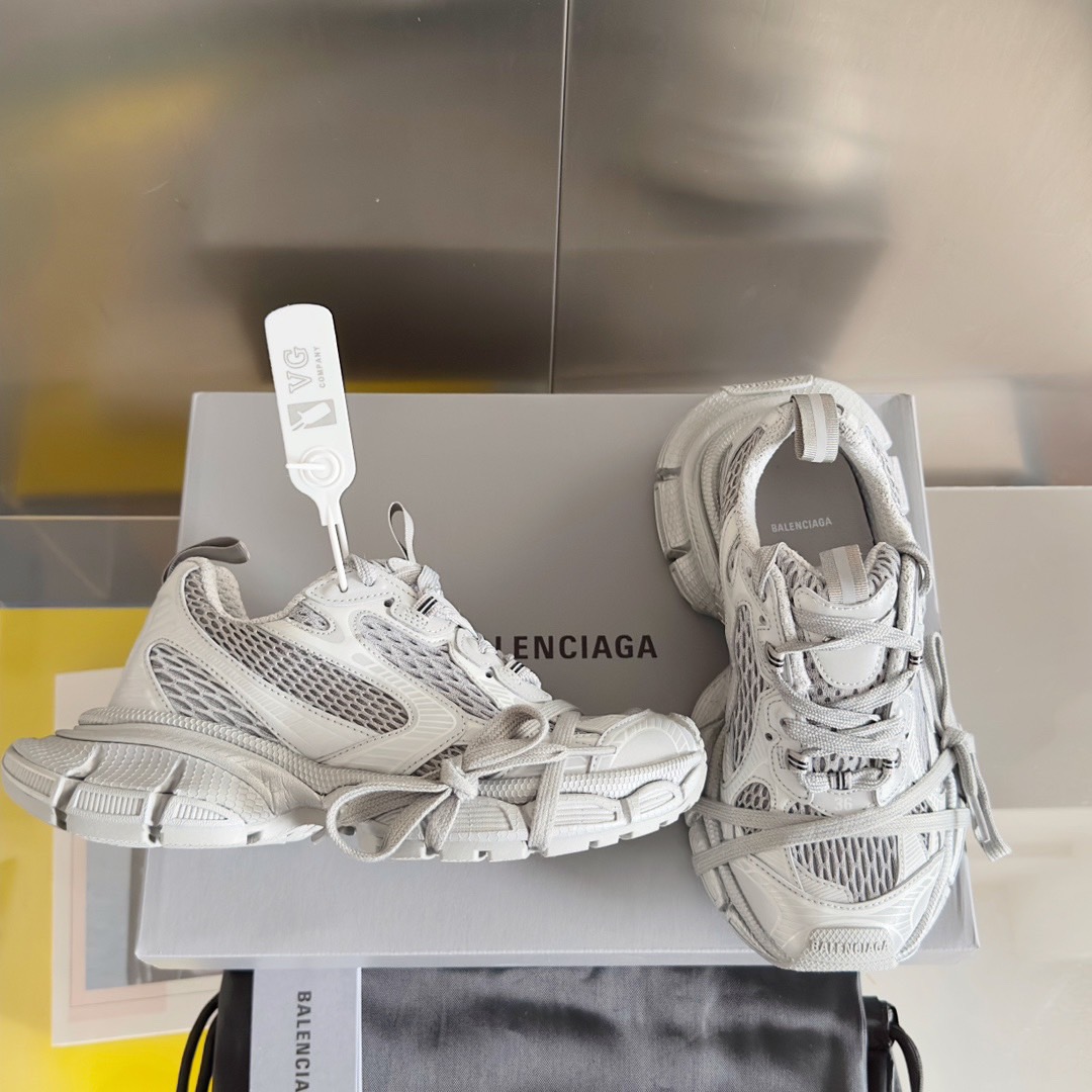 WOMEN SIZE 35-39 Men SIZE 39-45 B*alenciaga Sneaker Top quality 1:1