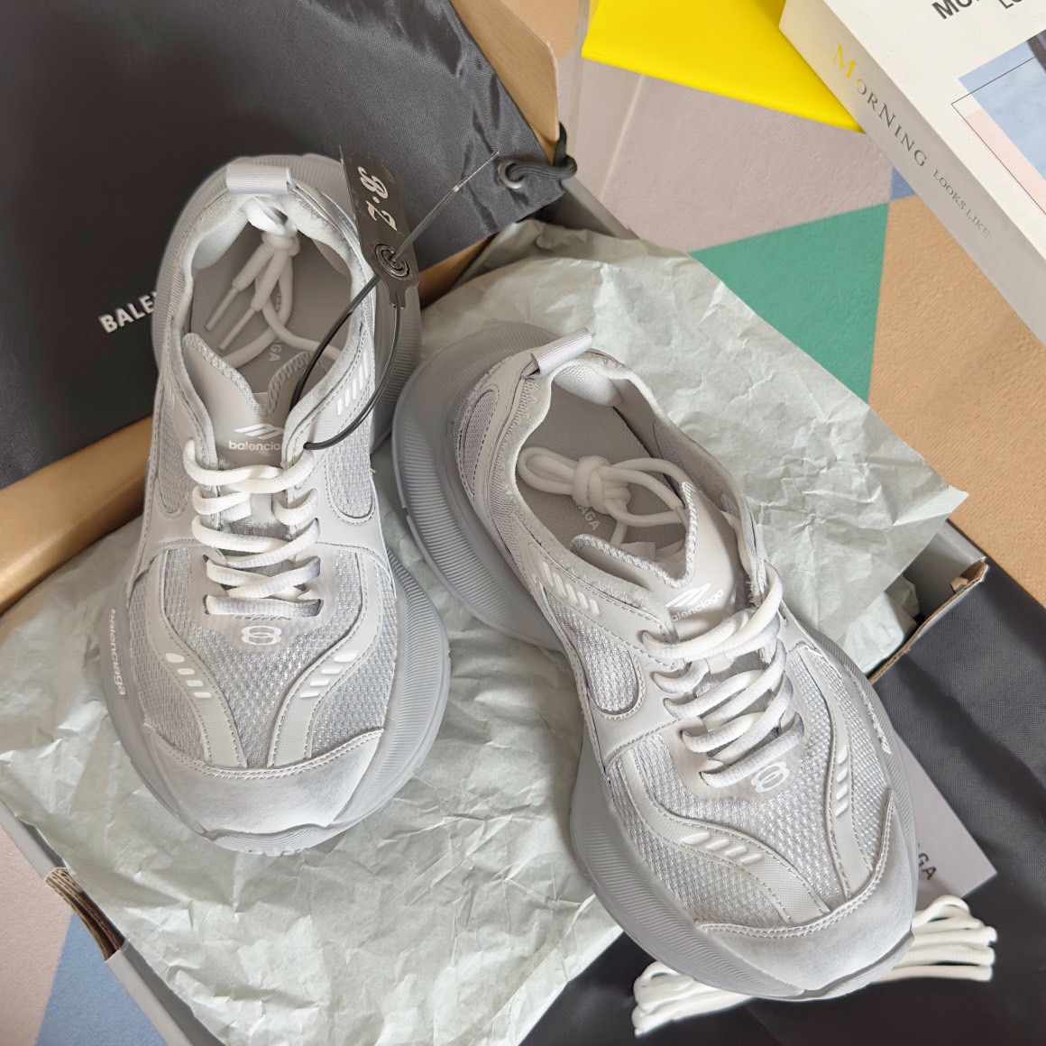 WOMEN SIZE 35-39 Men SIZE 39-45 B*alenciaga Sneaker Top quality 1:1