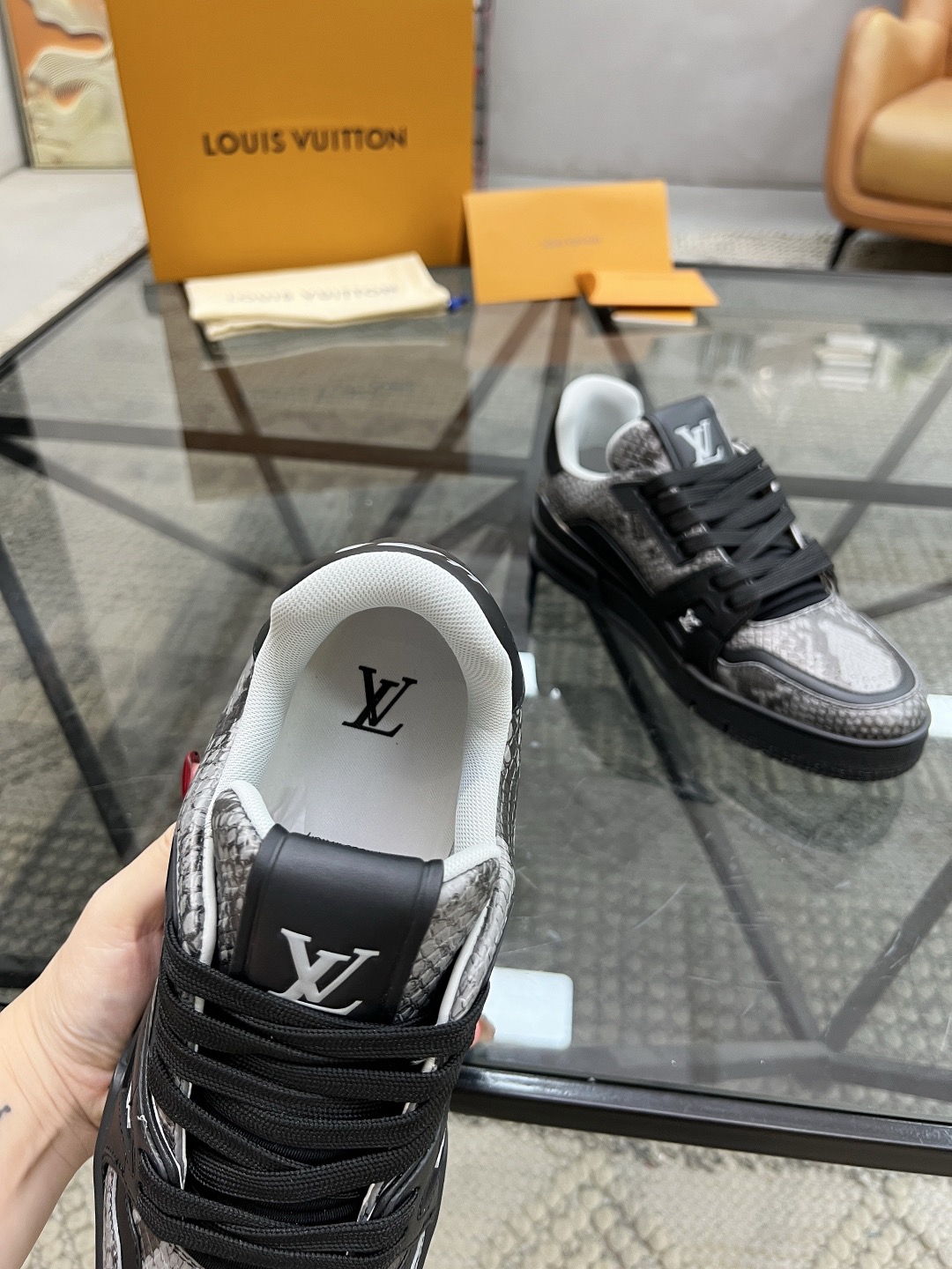 Men L*ouis V*uitton Top Sneaker L*V Shoes