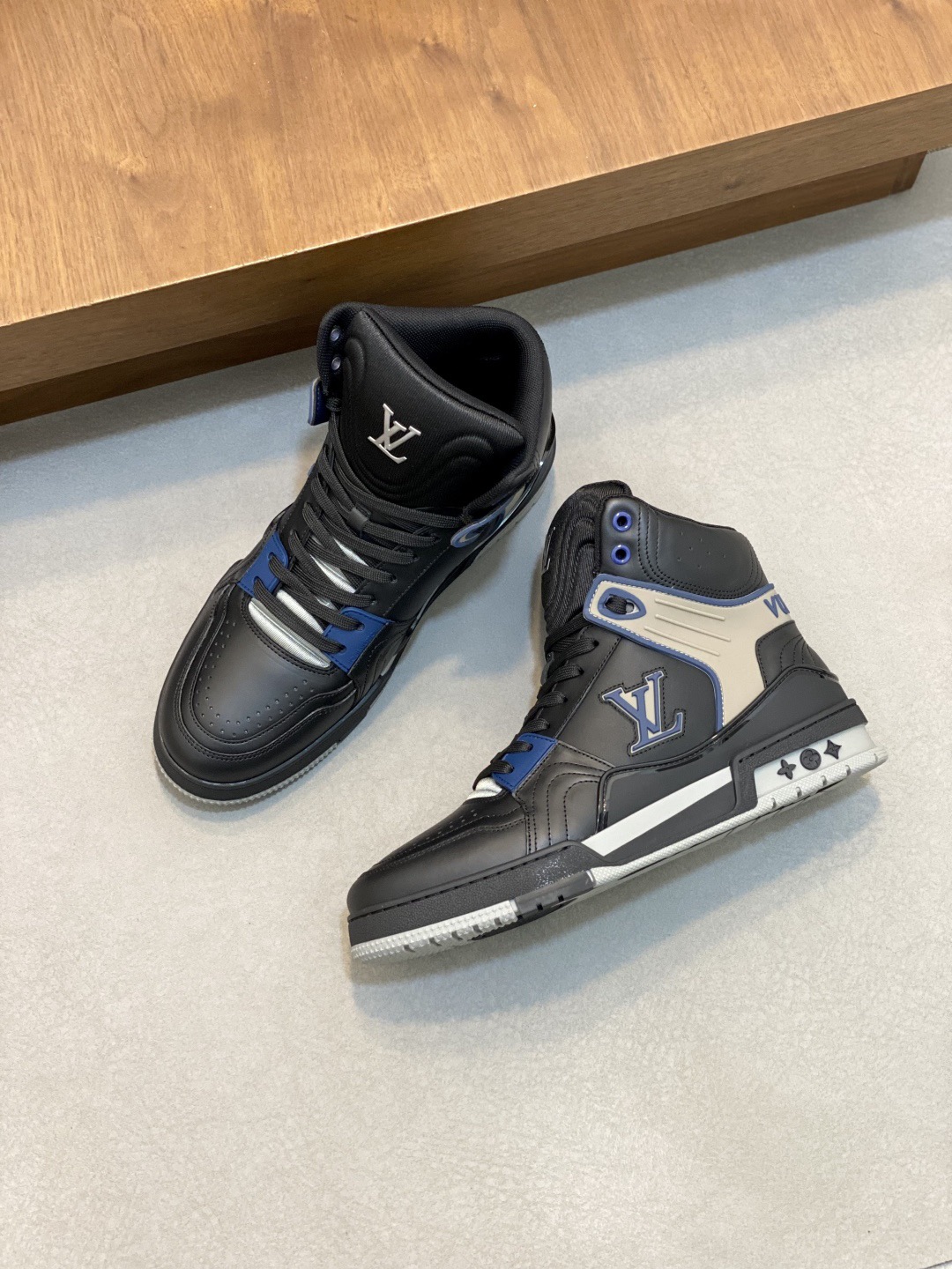 Men L*ouis V*uitton Top Sneaker L*V Shoes