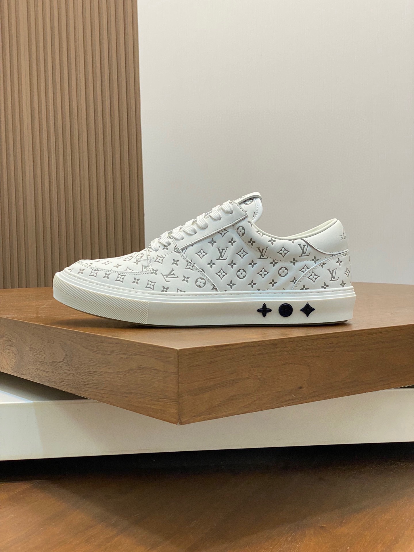 Men L*ouis V*uitton Top Sneaker L*V Shoes